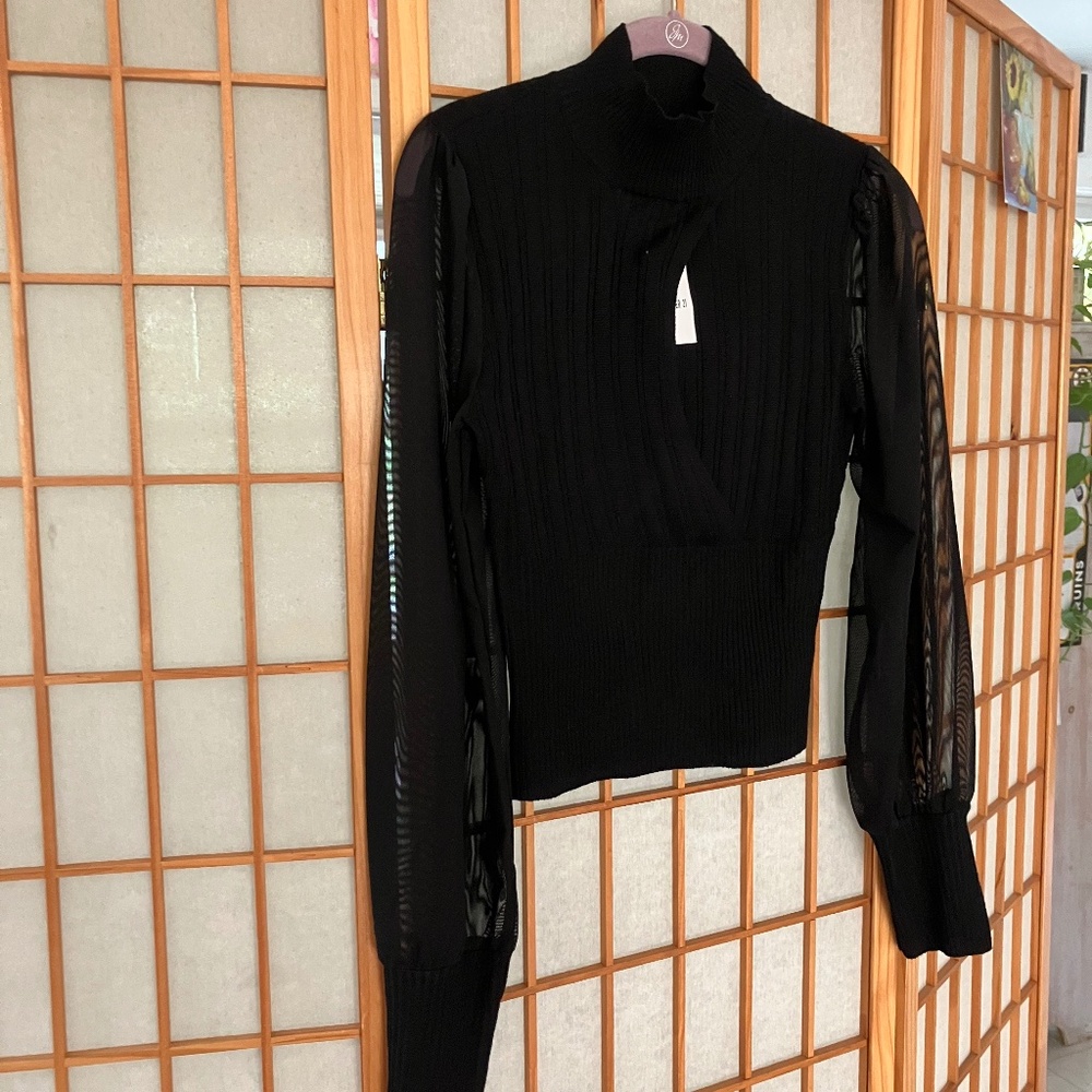 Forever 21 M Ribbed Fitted Black Blouse Front Cut-Out & Sheer Sleeves